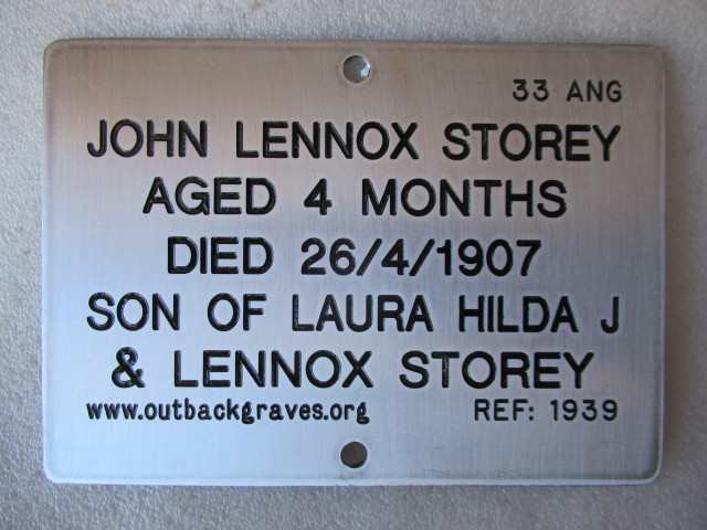 This is a photograph of plaque number 1939 for JOHN LENNOX STOREY at KOOKYNIE CEMETERY